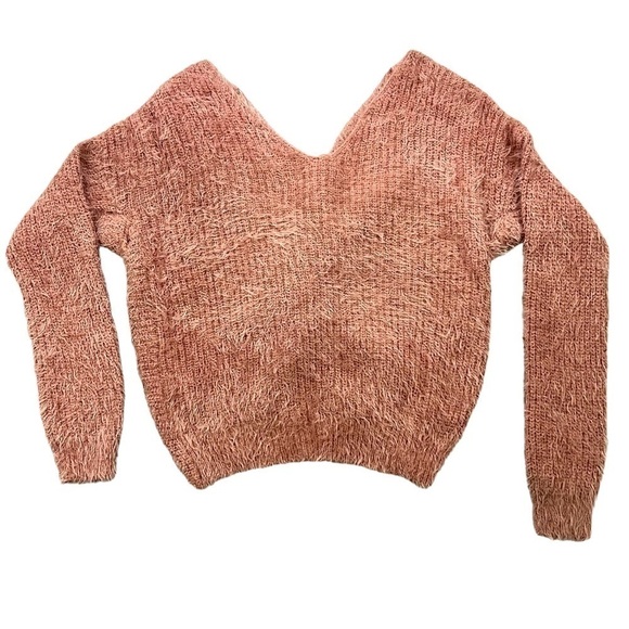 Love Tree Womens Sweater Pink Oversized
Soft Cross Knot Back Eyelash V-Neck - Picture 4 of 14